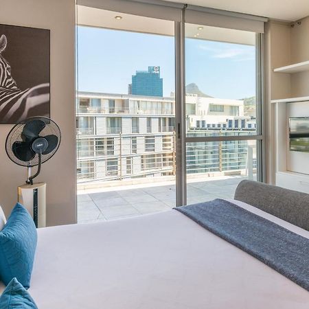 V&A Waterfront Luxury Apartments By Mcstay Kapstadt Exterior foto